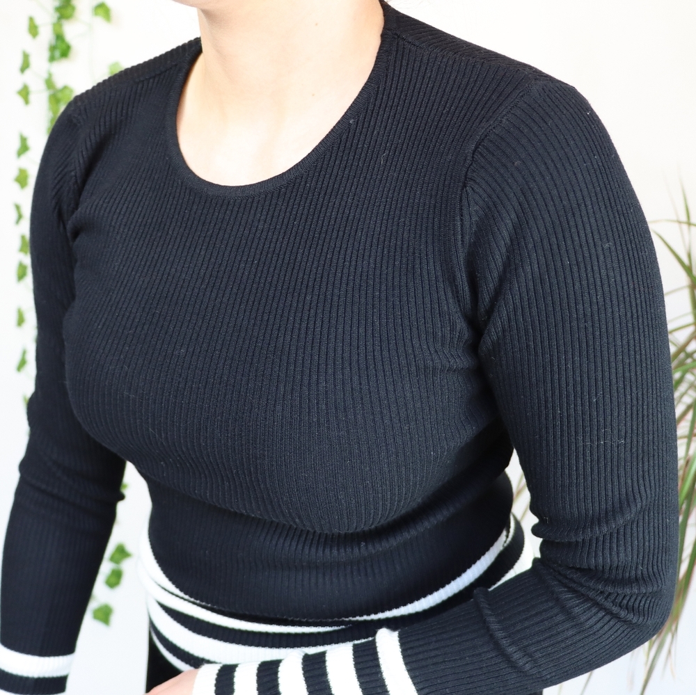Zara Ribbed Sweater Top - Picture 4 of 5